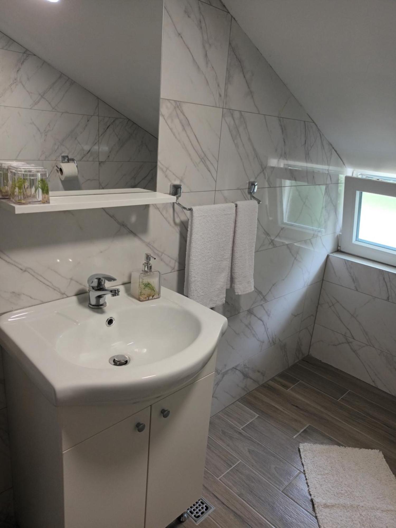 Luxury L&f Apartment